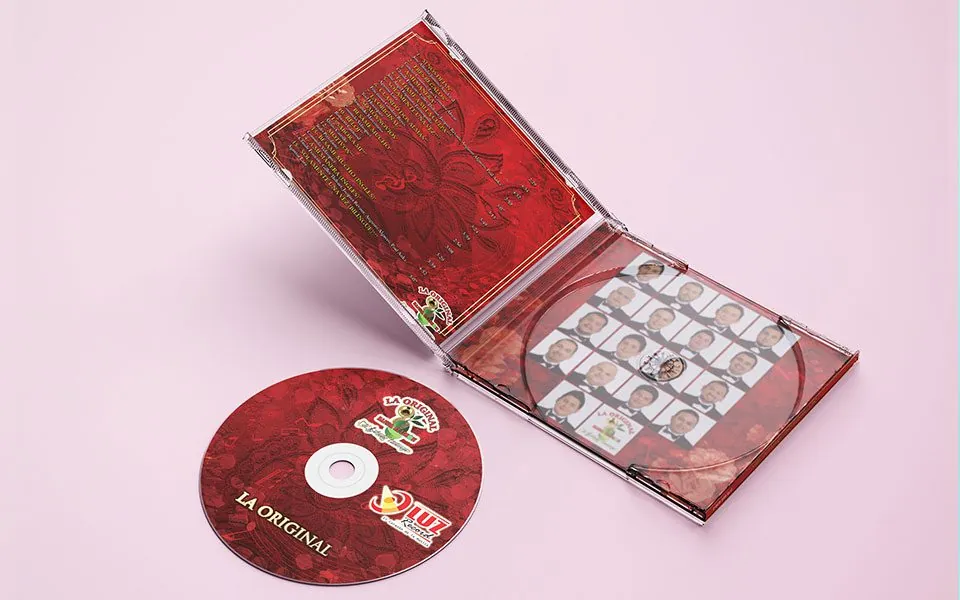 Diseño Material Publicitario de CD La Original y Sus Boleros de Amor - La Arrolladora Banda El Limón